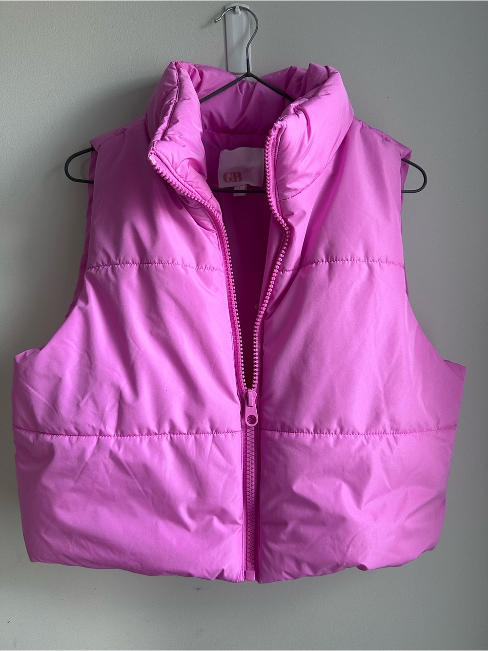 GB  Pink Cropped Puffer Vest